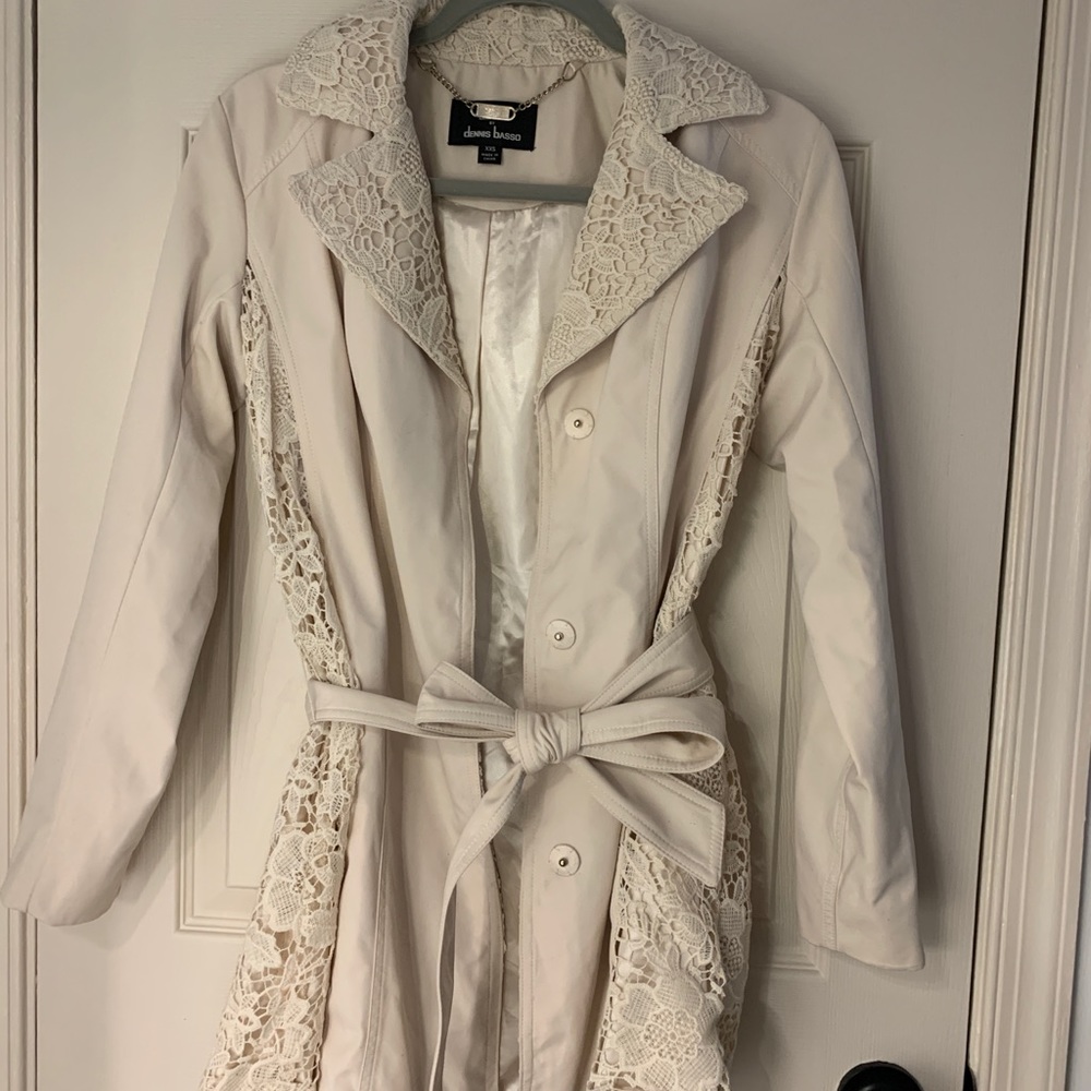 Cream Lace Spring Jacket